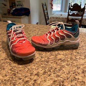 Vapor max ‘lava glow’ 2019 edition